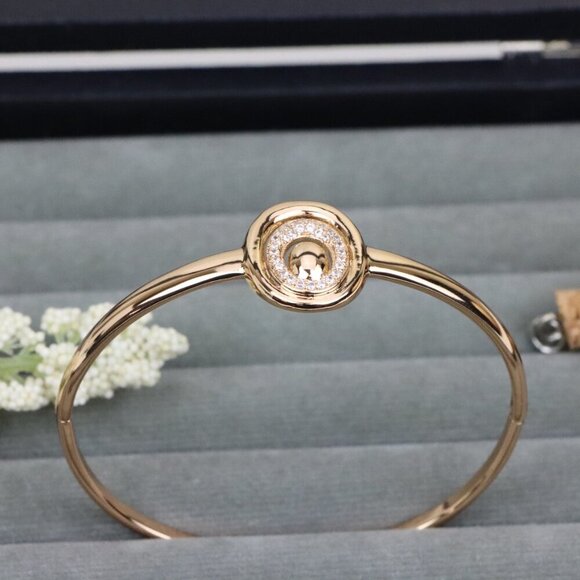 Elegant Rose Gold Bangle with Crystal Halo Oval Accent Design, XPBL0517 - Picture 11 of 12